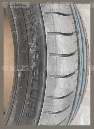 Nokian Tyres Hakka Blue 3 195/50 R16 88V